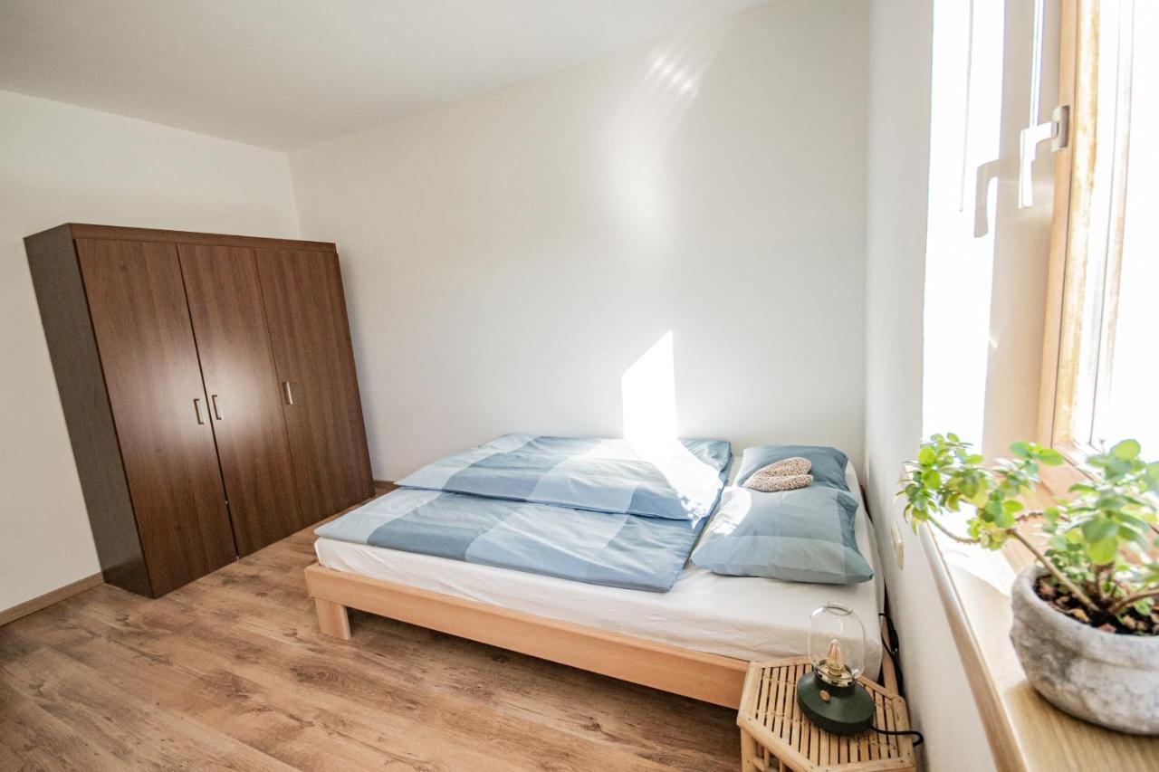 Apartment Mit Terrasse *